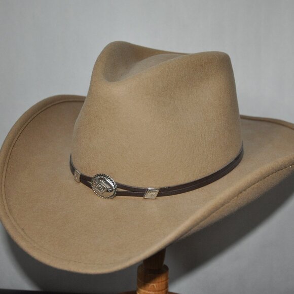 Stetson Hollywood Drive - Picture 1 of 7